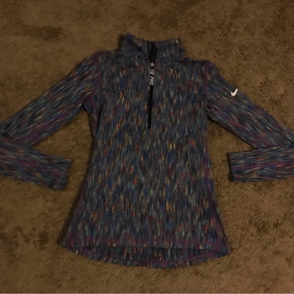 Nike Vibrant Quarter-Zip Pullover - Picture 3 of 6